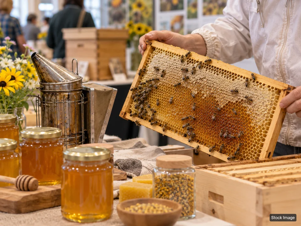 West Coast Homesteading Expo - Vancouver: Beekeeping, Homesteading & Self-Reliance Expos in Vancouver, Washington (beekeeping scene)