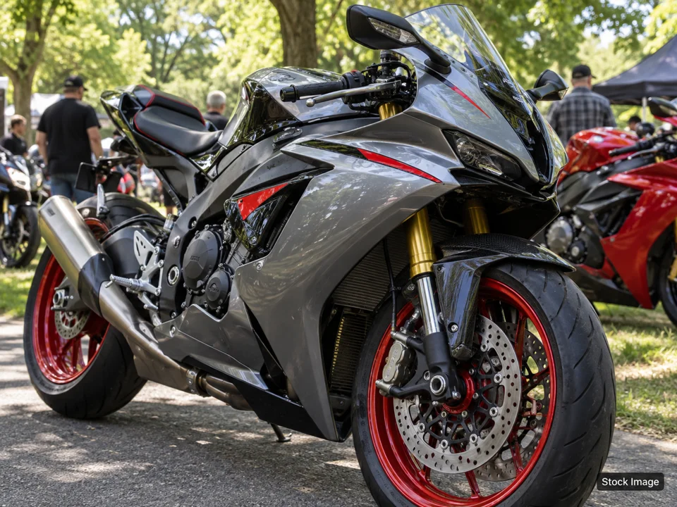 Daytona Bike Week 2027: Motorcycle Shows, Rallies & Swaps in Florida (sportbike scene)